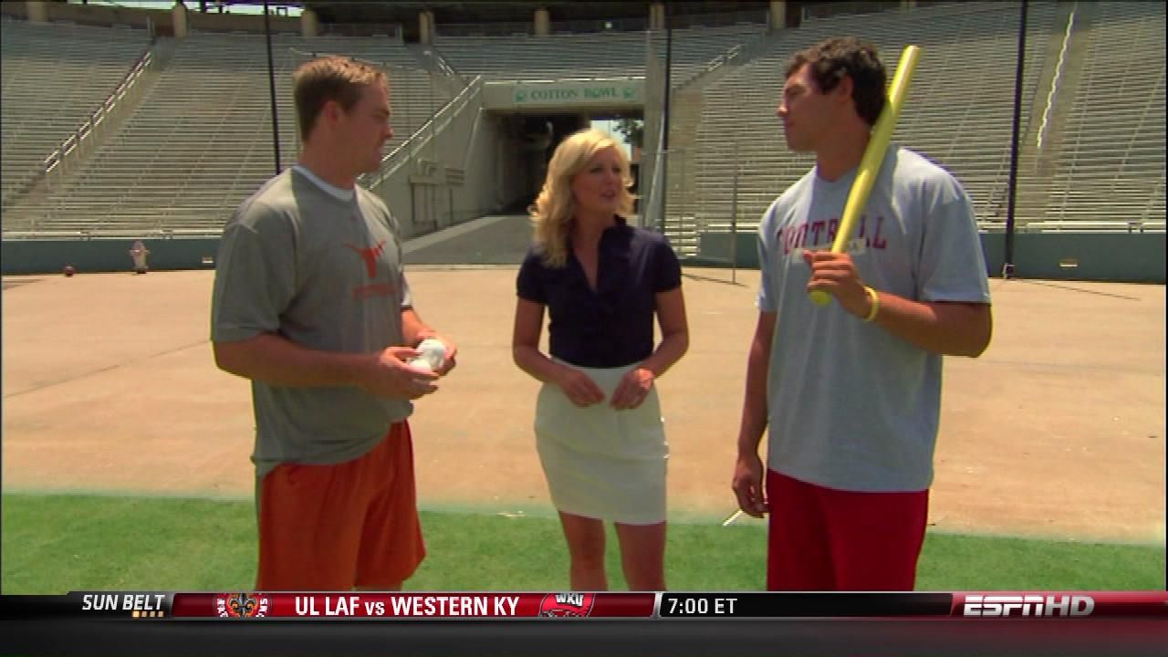 Tv Anchor Babes Espns Trio Of Hotness With Erin Andrews Jenn Brown